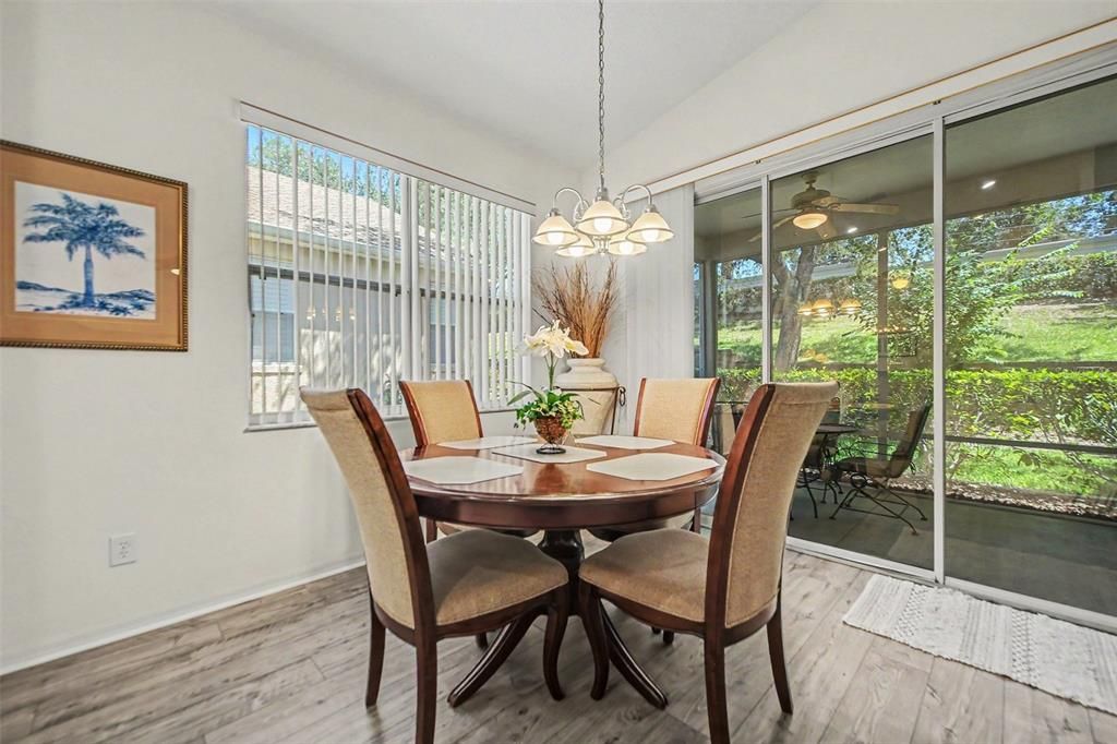 For Sale: $349,000 (2 beds, 2 baths, 1565 Square Feet)