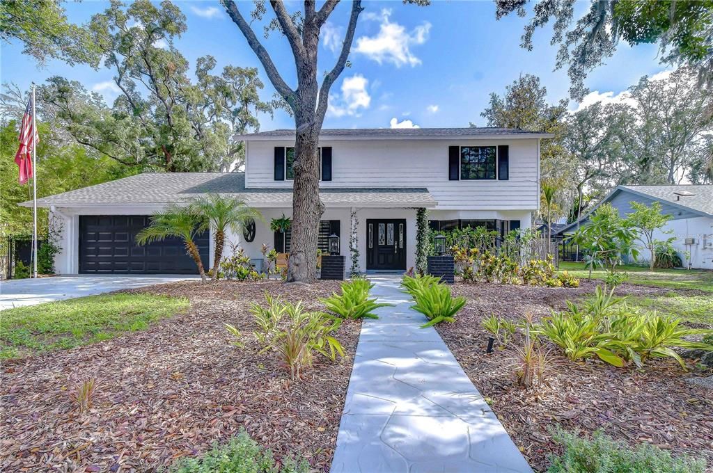 En Venta: $650,000 (4 camas, 2 baños, 2878 Pies cuadrados)