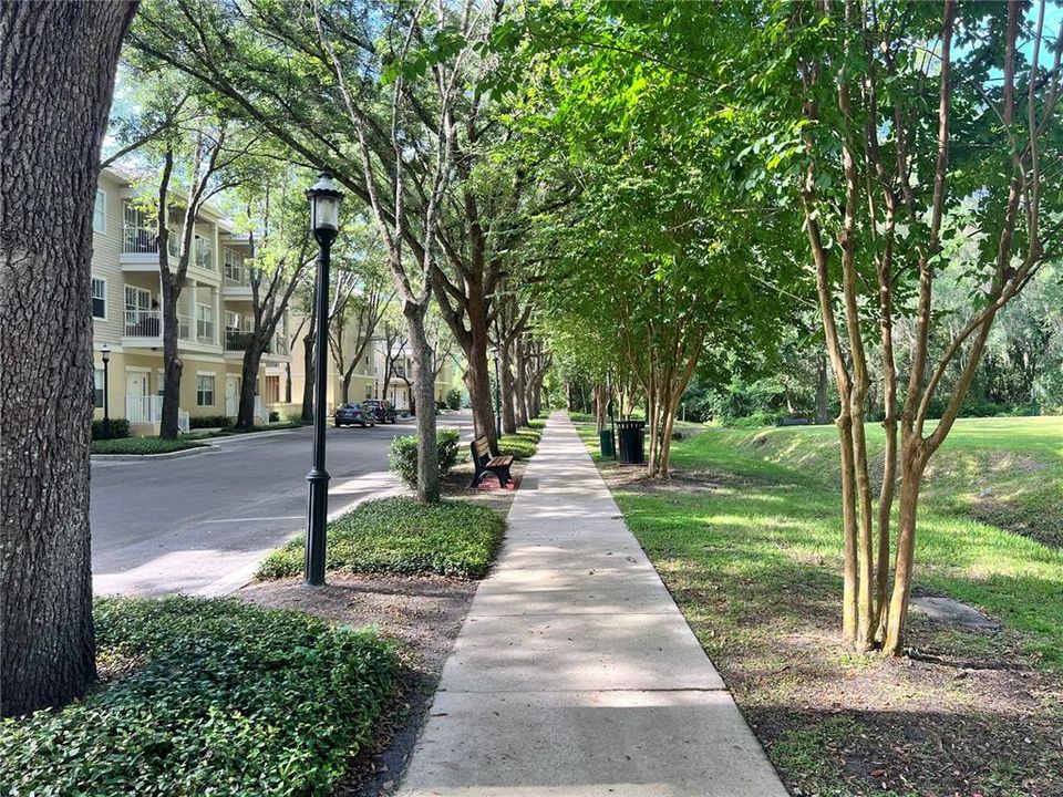 For Sale: $265,000 (3 beds, 3 baths, 1441 Square Feet)