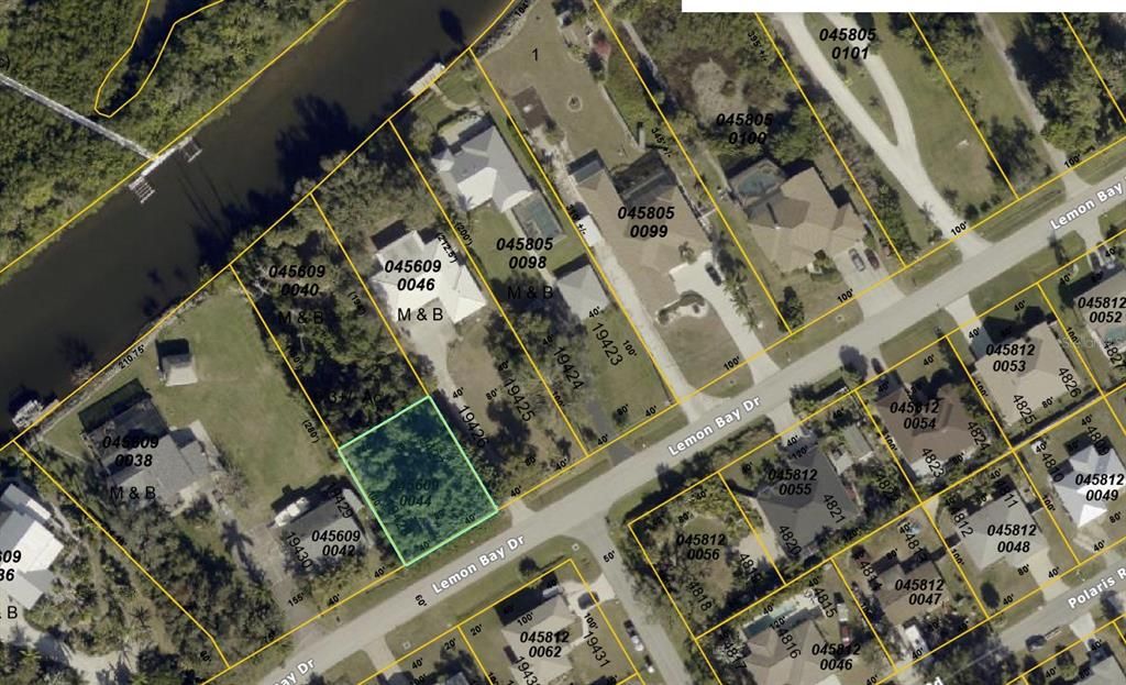 待售: $349,000 (0.48 acres)