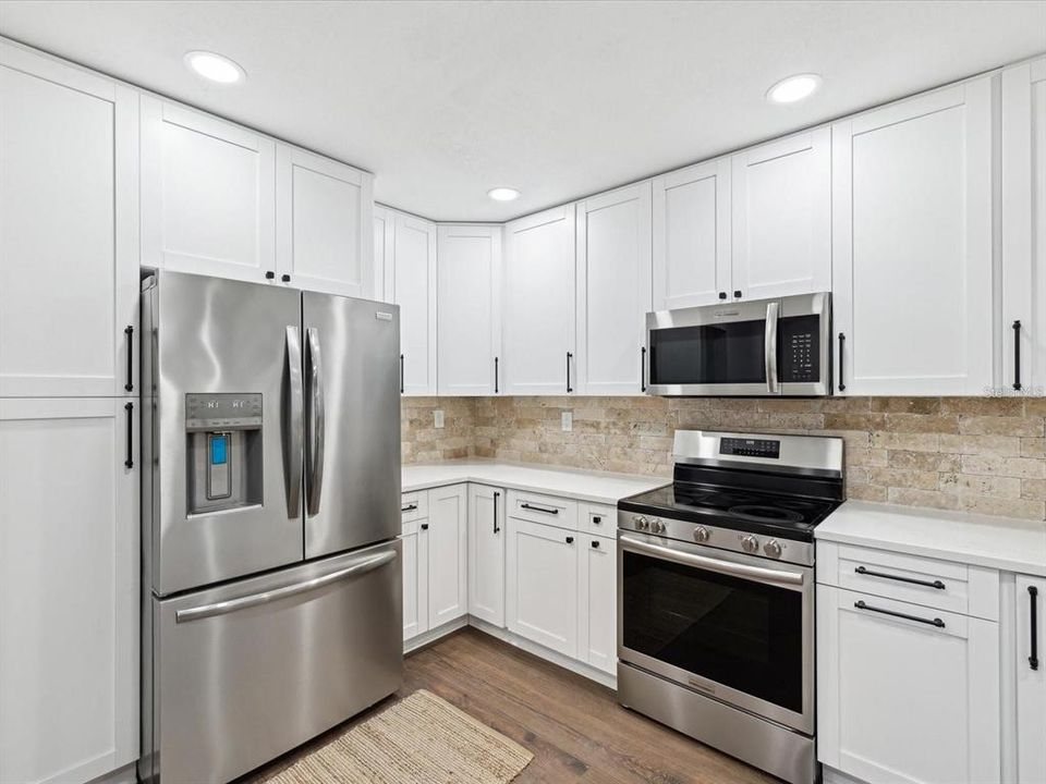 For Rent: $2,600 (3 beds, 2 baths, 1264 Square Feet)