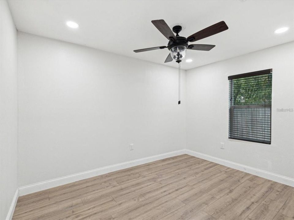 For Rent: $2,600 (3 beds, 2 baths, 1264 Square Feet)