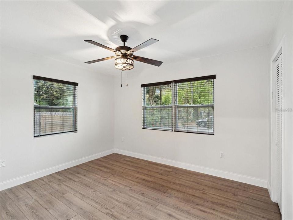 For Rent: $2,600 (3 beds, 2 baths, 1264 Square Feet)