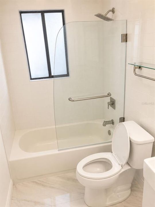 В аренду: $1,600 (2 спален, 2 ванн, 828 Квадратных фут)