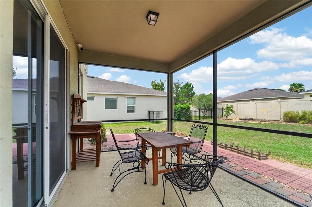 For Sale: $580,000 (4 beds, 3 baths, 3499 Square Feet)