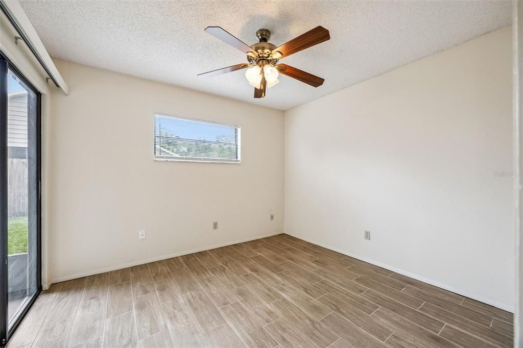 For Sale: $535,000 (4 beds, 0 baths, 2113 Square Feet)