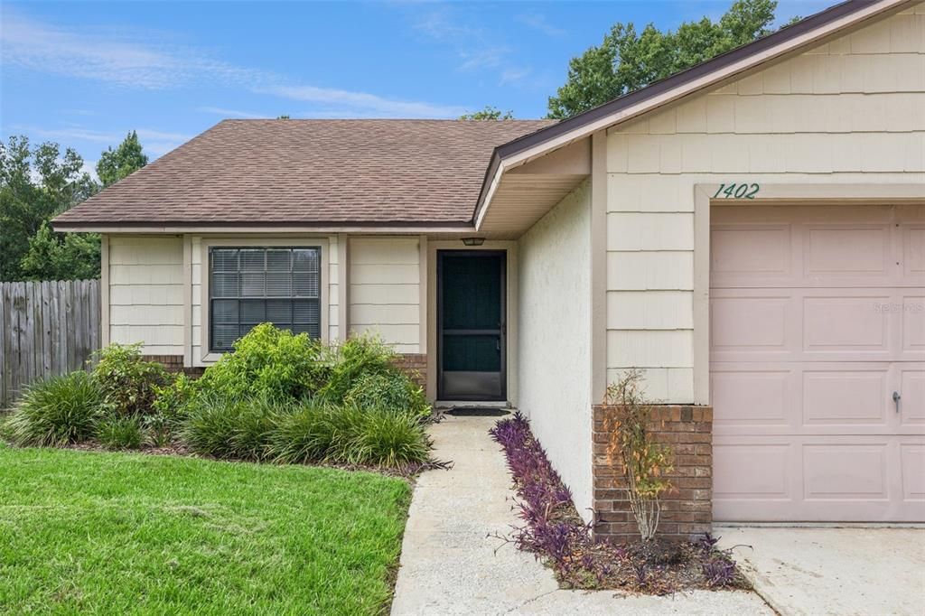 For Sale: $535,000 (4 beds, 0 baths, 2113 Square Feet)