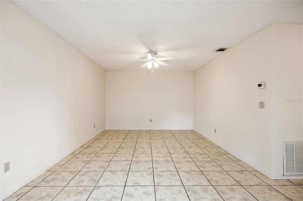 For Sale: $535,000 (4 beds, 0 baths, 2113 Square Feet)