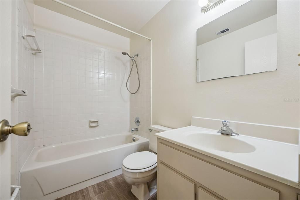 For Sale: $535,000 (4 beds, 0 baths, 2113 Square Feet)