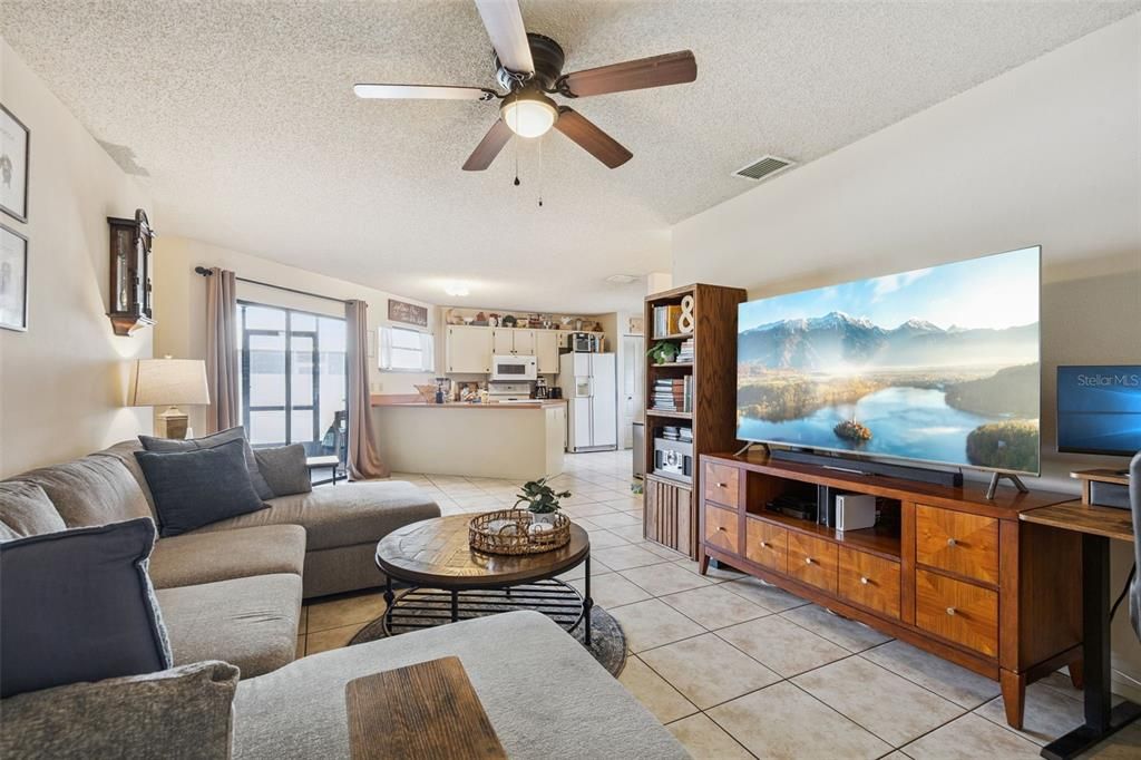 For Sale: $535,000 (4 beds, 0 baths, 2113 Square Feet)