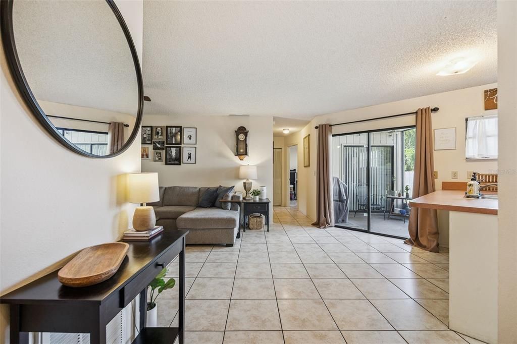 For Sale: $535,000 (4 beds, 0 baths, 2113 Square Feet)