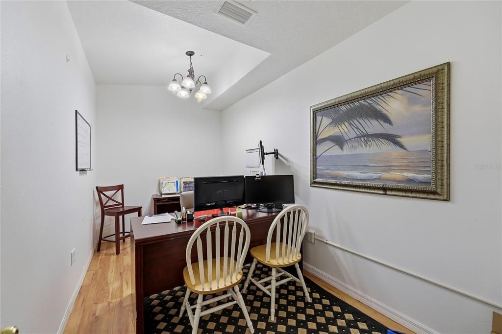 En Venta: $649,000 (0 camas, 0 baños, 2379 Pies cuadrados)