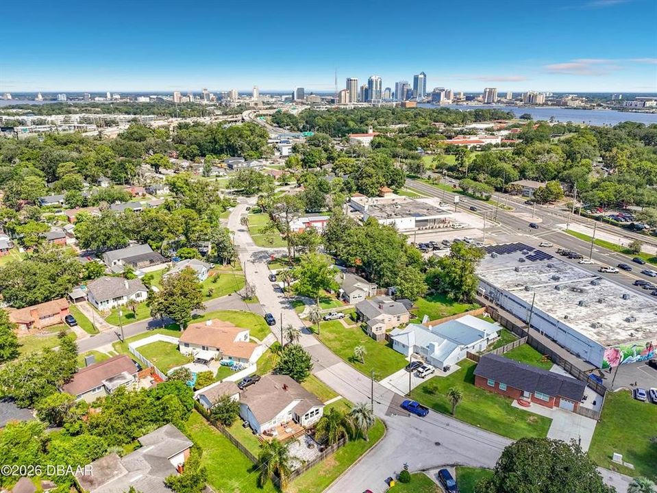 For Sale: $369,900 (3 beds, 1 baths, 1453 Square Feet)