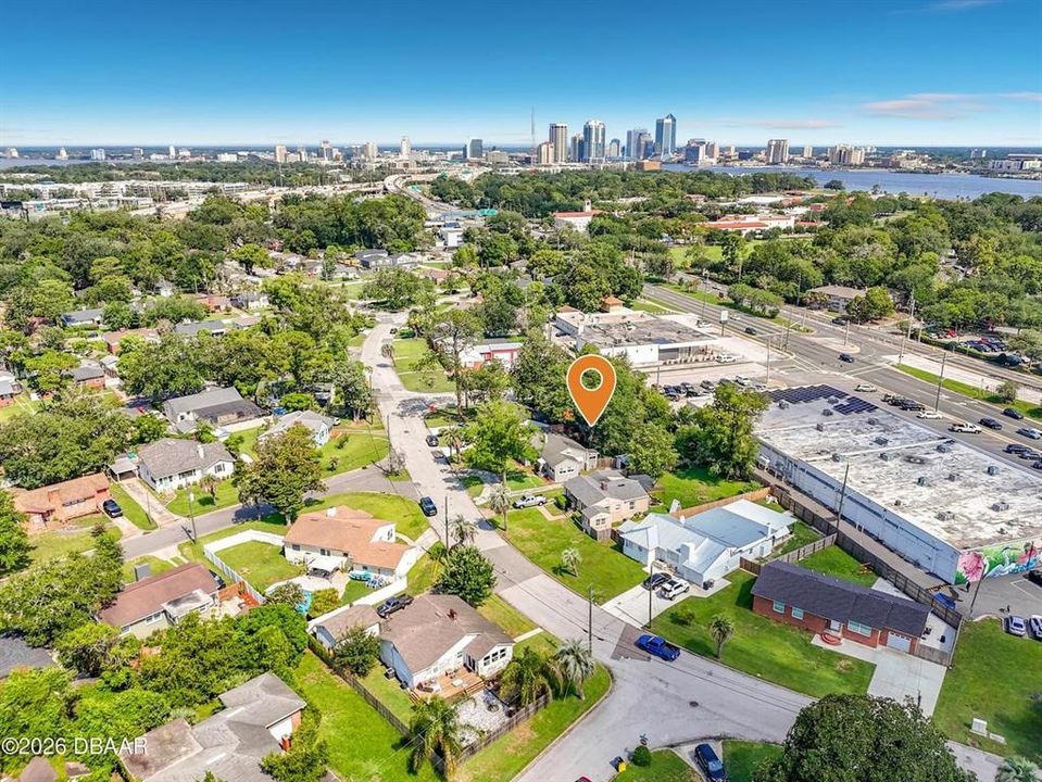 For Sale: $369,900 (3 beds, 1 baths, 1453 Square Feet)