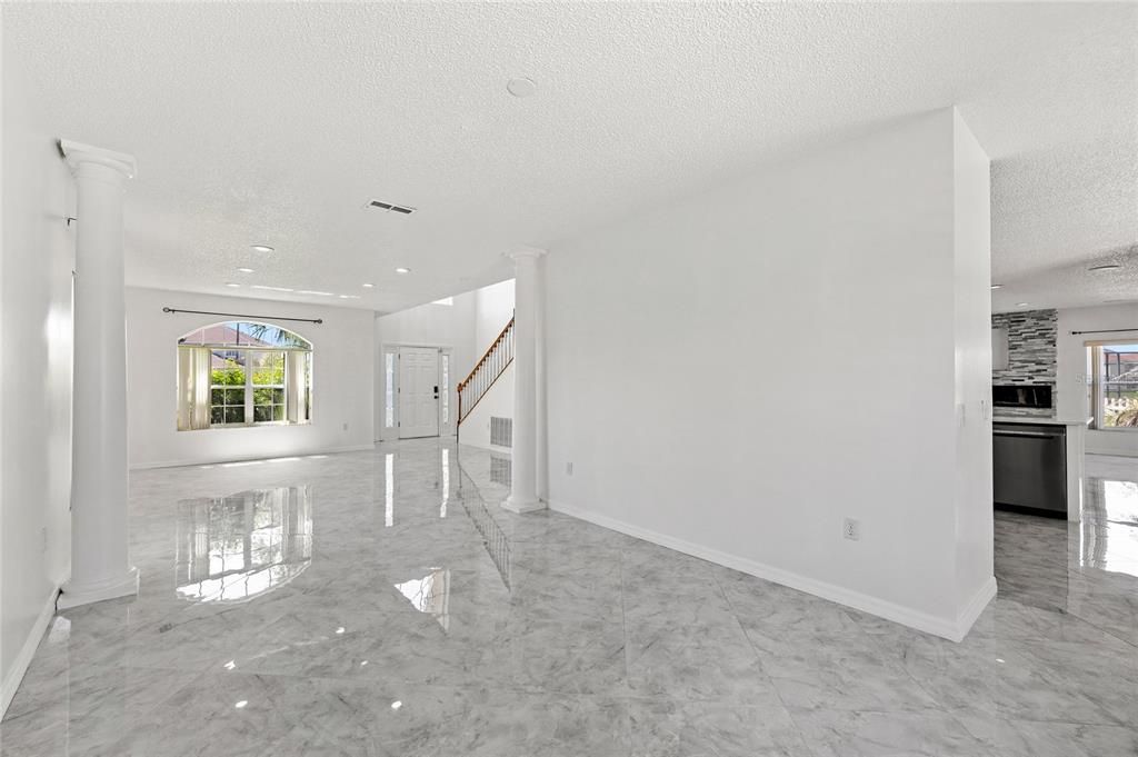 Activo con contrato: $499,990 (4 camas, 3 baños, 2869 Pies cuadrados)