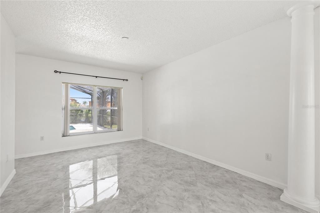 Activo con contrato: $499,990 (4 camas, 3 baños, 2869 Pies cuadrados)