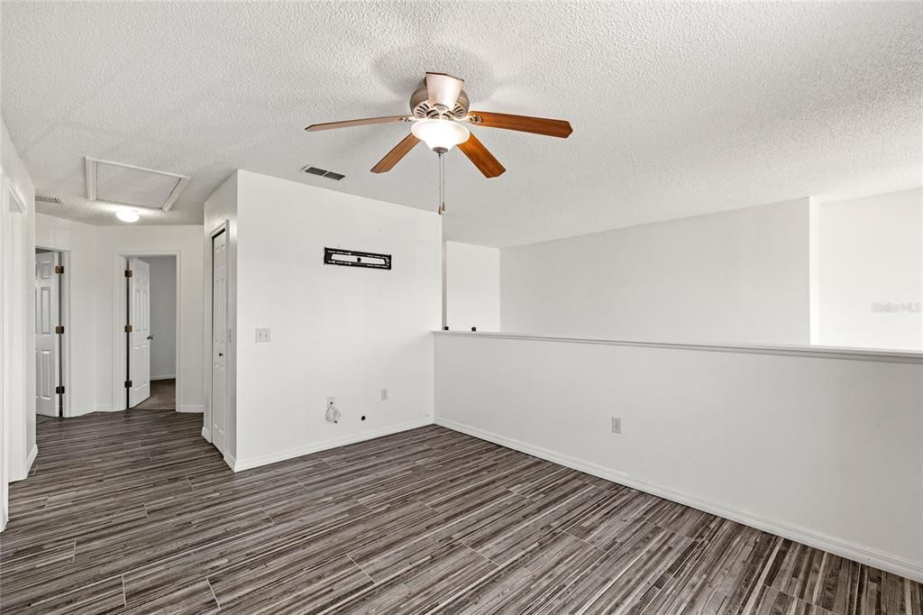 Activo con contrato: $499,990 (4 camas, 3 baños, 2869 Pies cuadrados)