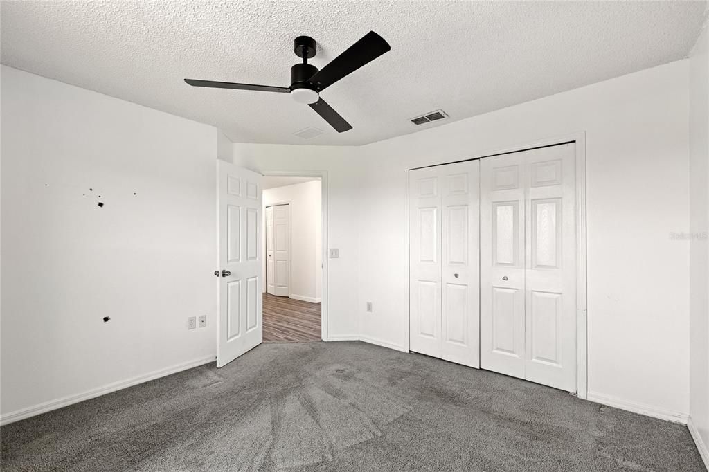 Activo con contrato: $499,990 (4 camas, 3 baños, 2869 Pies cuadrados)