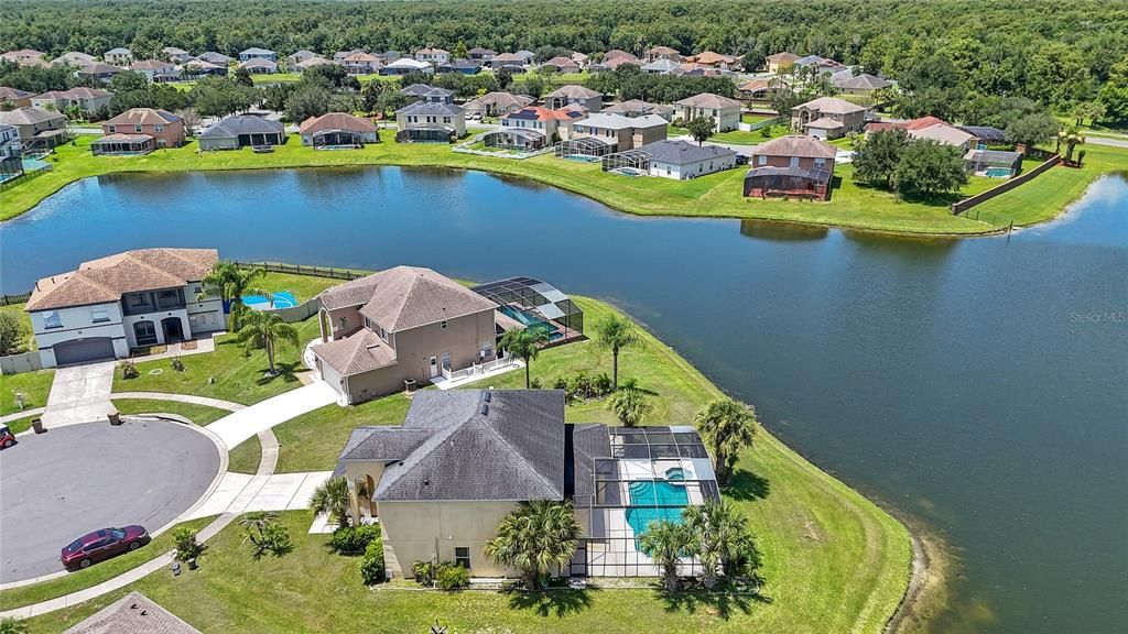 Activo con contrato: $499,990 (4 camas, 3 baños, 2869 Pies cuadrados)