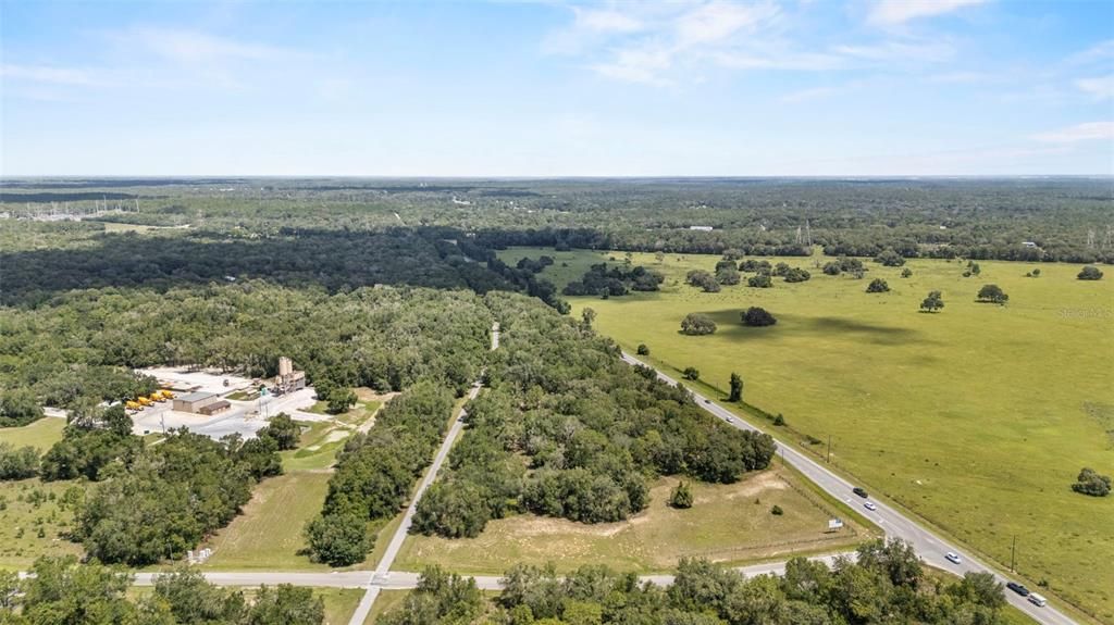 待售: $135,000 (4.16 acres)