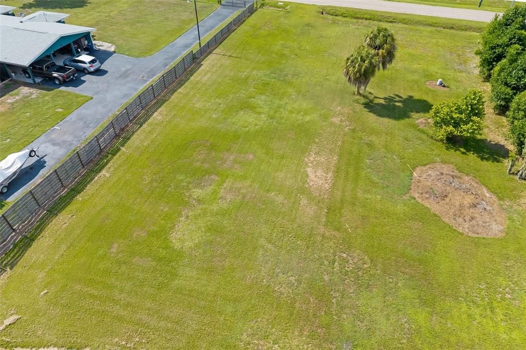 待售: $249,000 (0.71 acres)