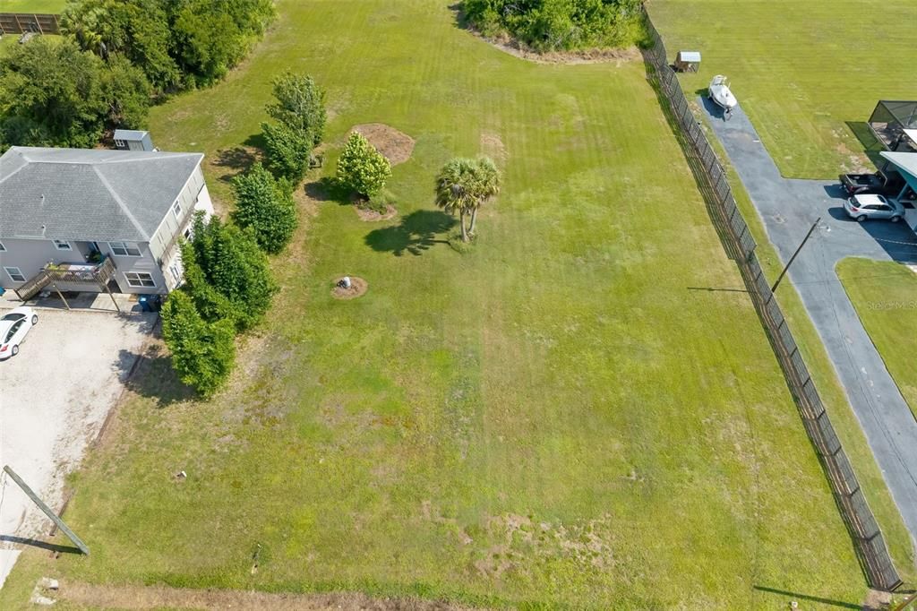 待售: $249,000 (0.71 acres)