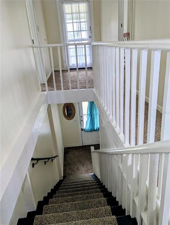 For Rent: $1,225 (2 beds, 1 baths, 1226 Square Feet)