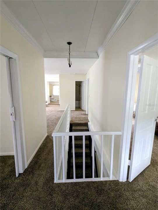 For Rent: $1,225 (2 beds, 1 baths, 1226 Square Feet)