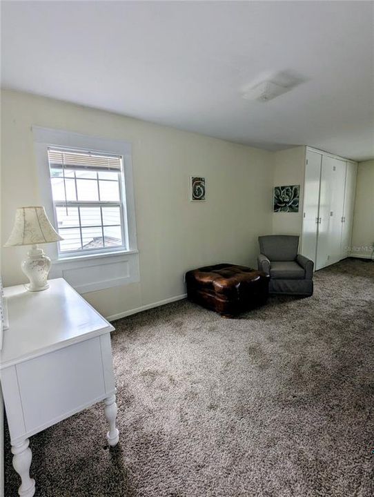 For Rent: $1,225 (2 beds, 1 baths, 1226 Square Feet)