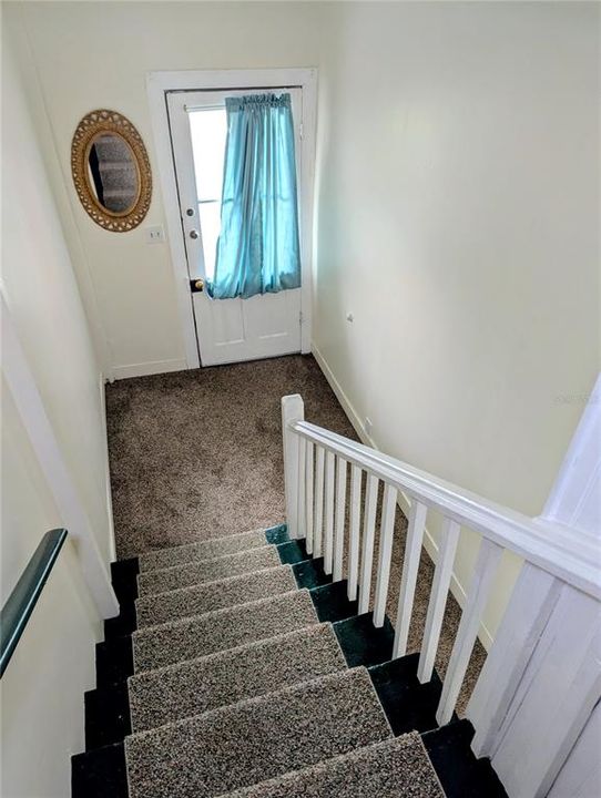 For Rent: $1,225 (2 beds, 1 baths, 1226 Square Feet)