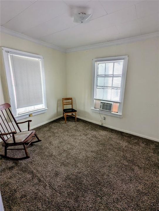 For Rent: $1,225 (2 beds, 1 baths, 1226 Square Feet)