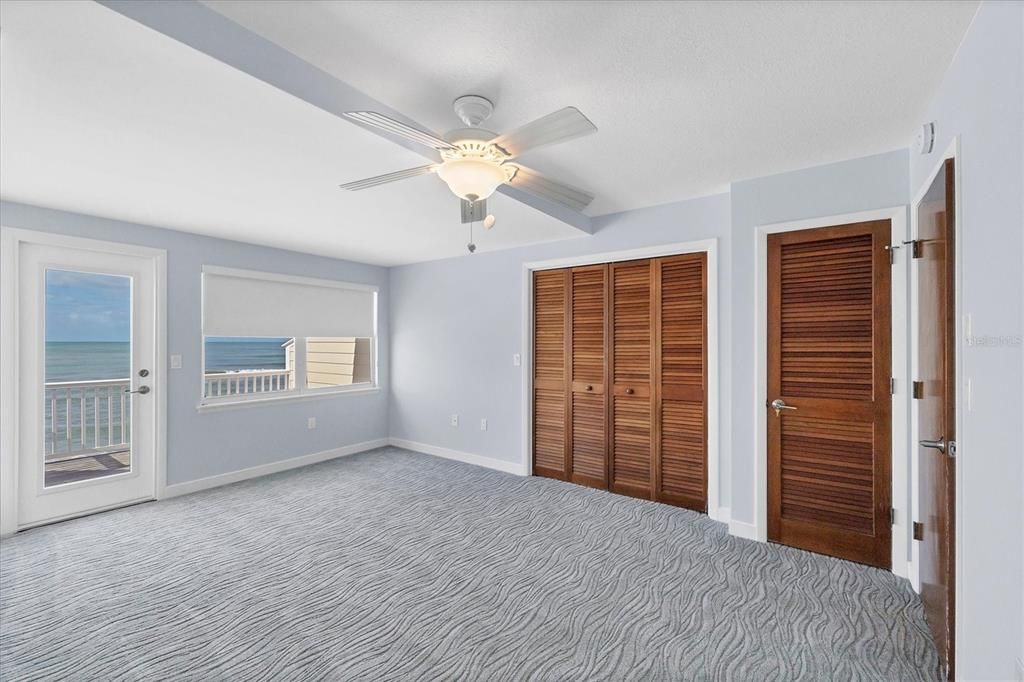 For Sale: $874,900 (2 beds, 2 baths, 1347 Square Feet)