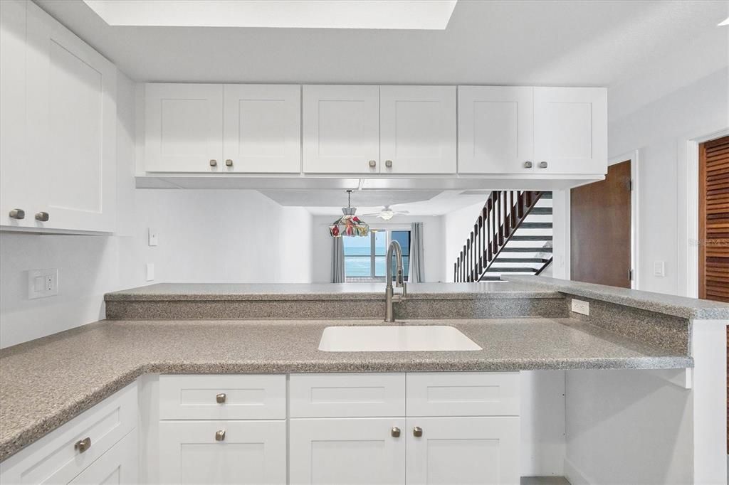 For Sale: $874,900 (2 beds, 2 baths, 1347 Square Feet)