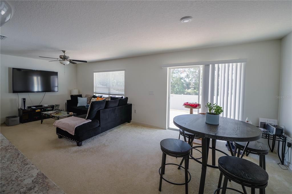 For Rent: $2,200 (3 beds, 2 baths, 1288 Square Feet)