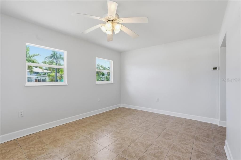 En Venta: $499,900 (2 camas, 1 baños, 768 Pies cuadrados)