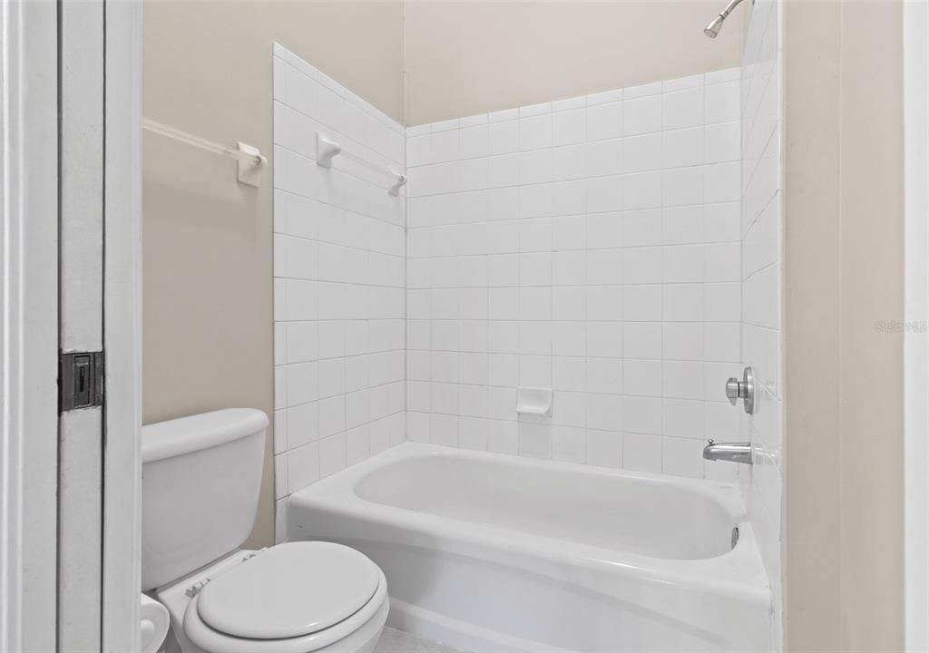 В аренду: $2,000 (3 спален, 2 ванн, 1450 Квадратных фут)