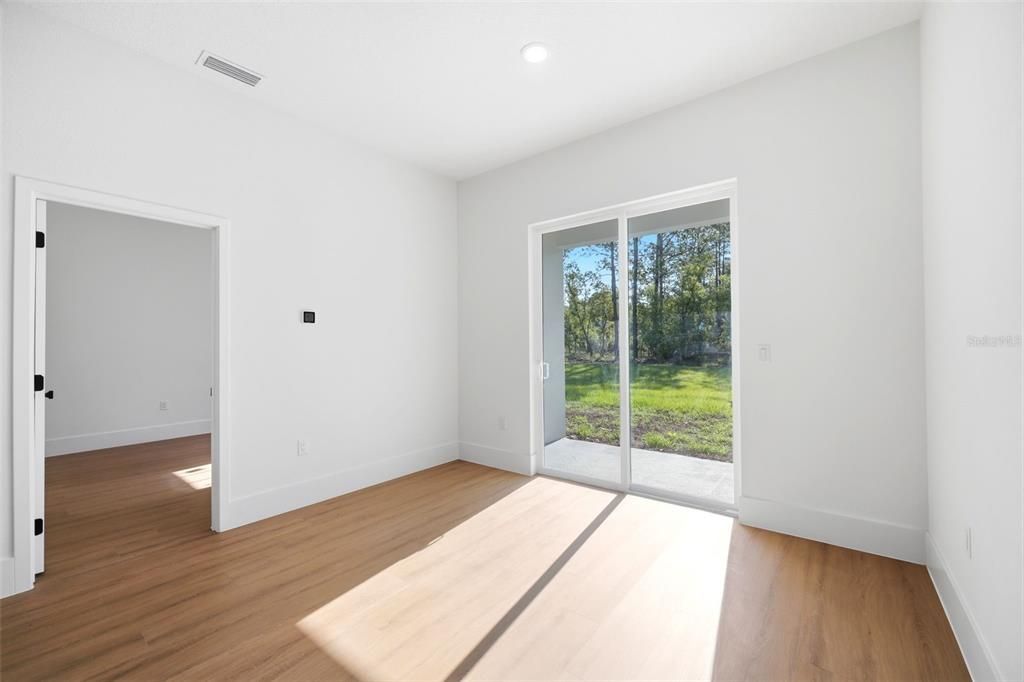 En Venta: $394,990 (4 camas, 2 baños, 1799 Pies cuadrados)