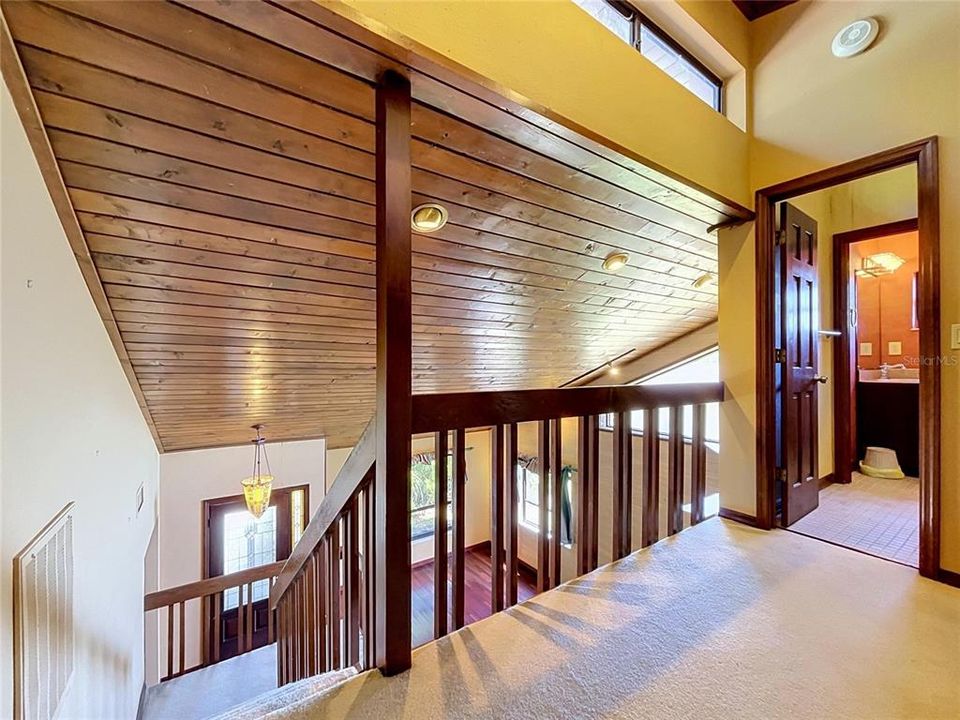 На продажу: $395,000 (3 спален, 3 ванн, 2430 Квадратных фут)