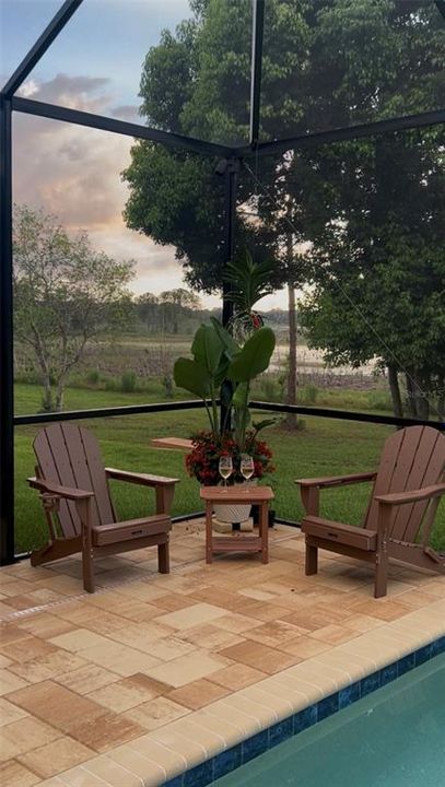 En Venta: $725,000 (3 camas, 2 baños, 2523 Pies cuadrados)