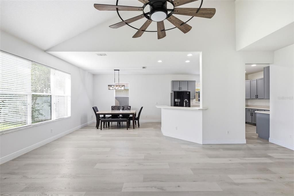 For Sale: $438,000 (4 beds, 2 baths, 2503 Square Feet)
