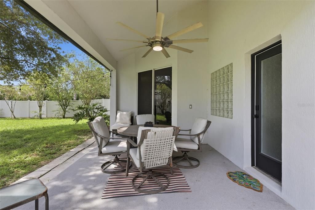For Sale: $438,000 (4 beds, 2 baths, 2503 Square Feet)