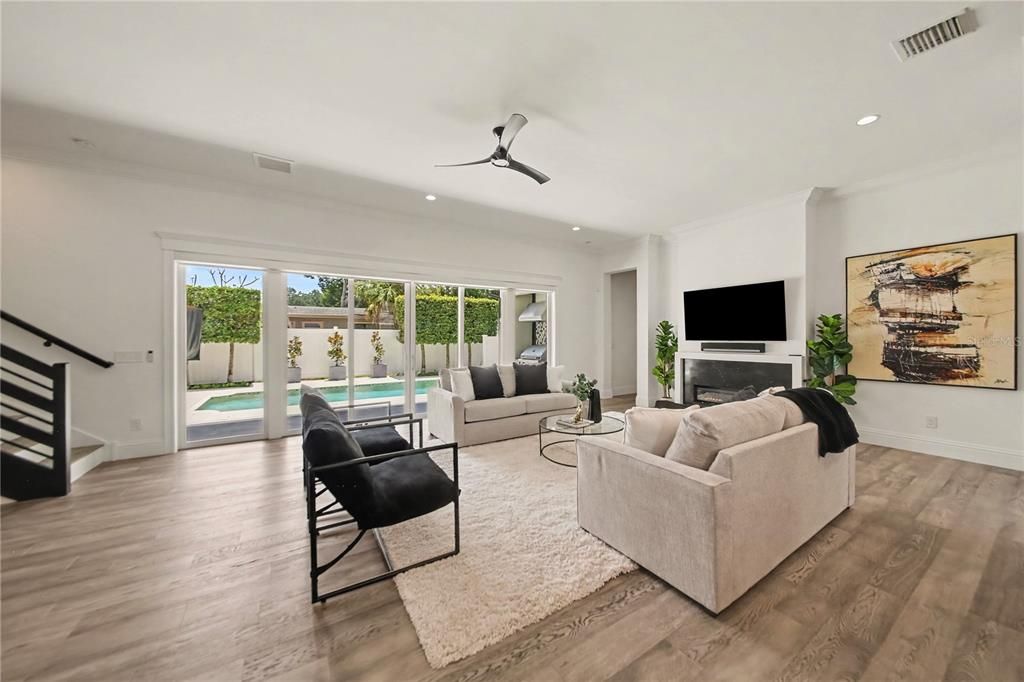 For Sale: $2,195,000 (4 beds, 4 baths, 3691 Square Feet)