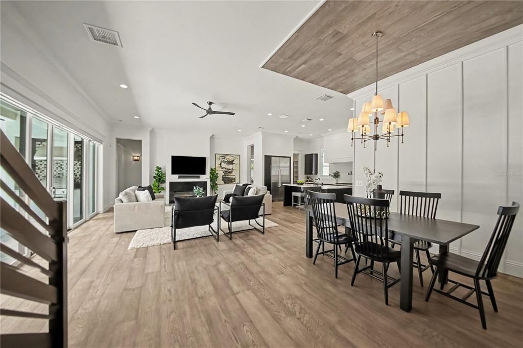 For Sale: $2,195,000 (4 beds, 4 baths, 3691 Square Feet)