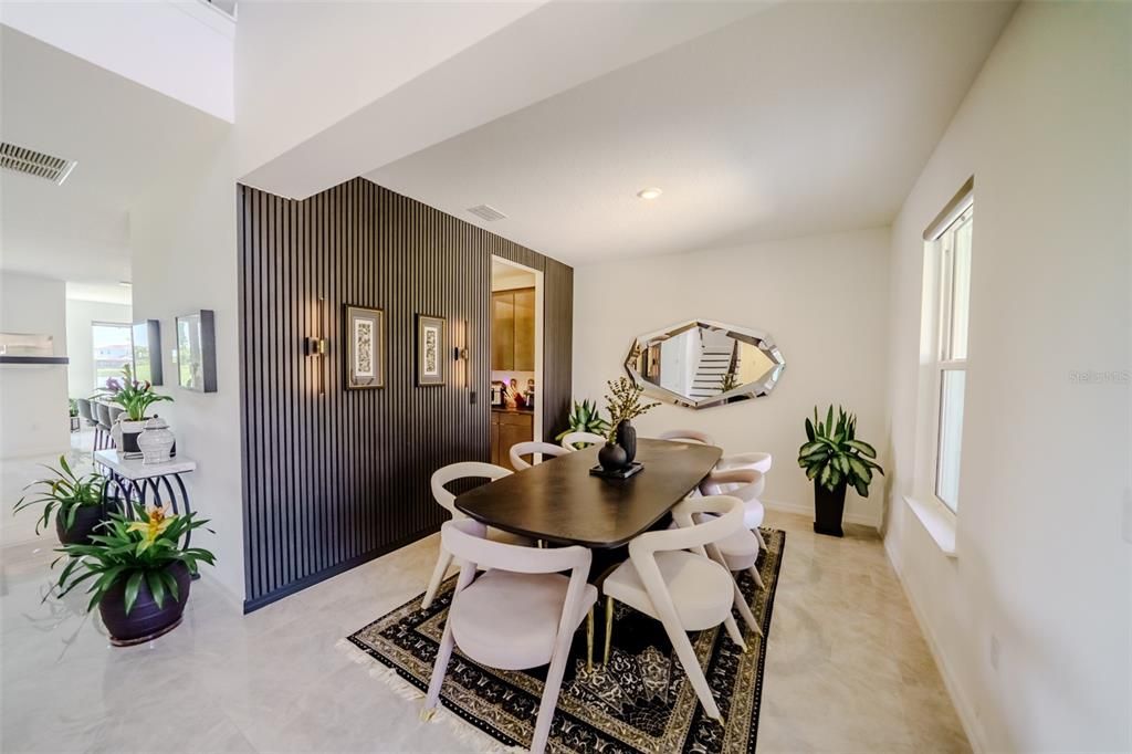 En Venta: $1,100,000 (5 camas, 4 baños, 3847 Pies cuadrados)