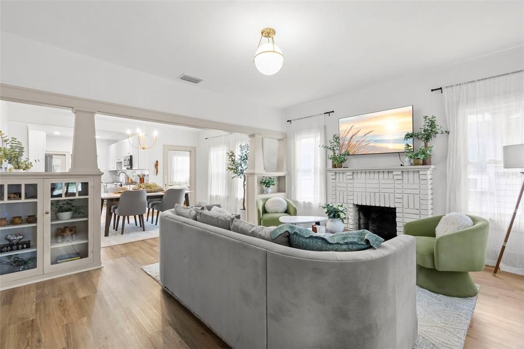 В аренду: $3,900 (3 спален, 2 ванн, 1292 Квадратных фут)