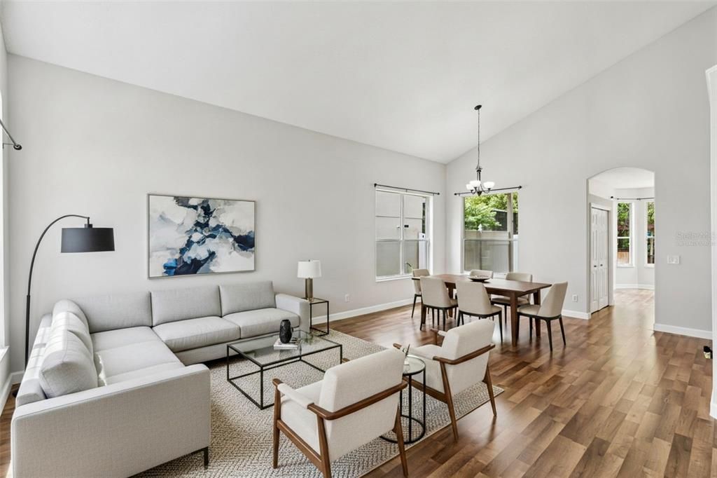 For Sale: $465,000 (4 beds, 3 baths, 2094 Square Feet)