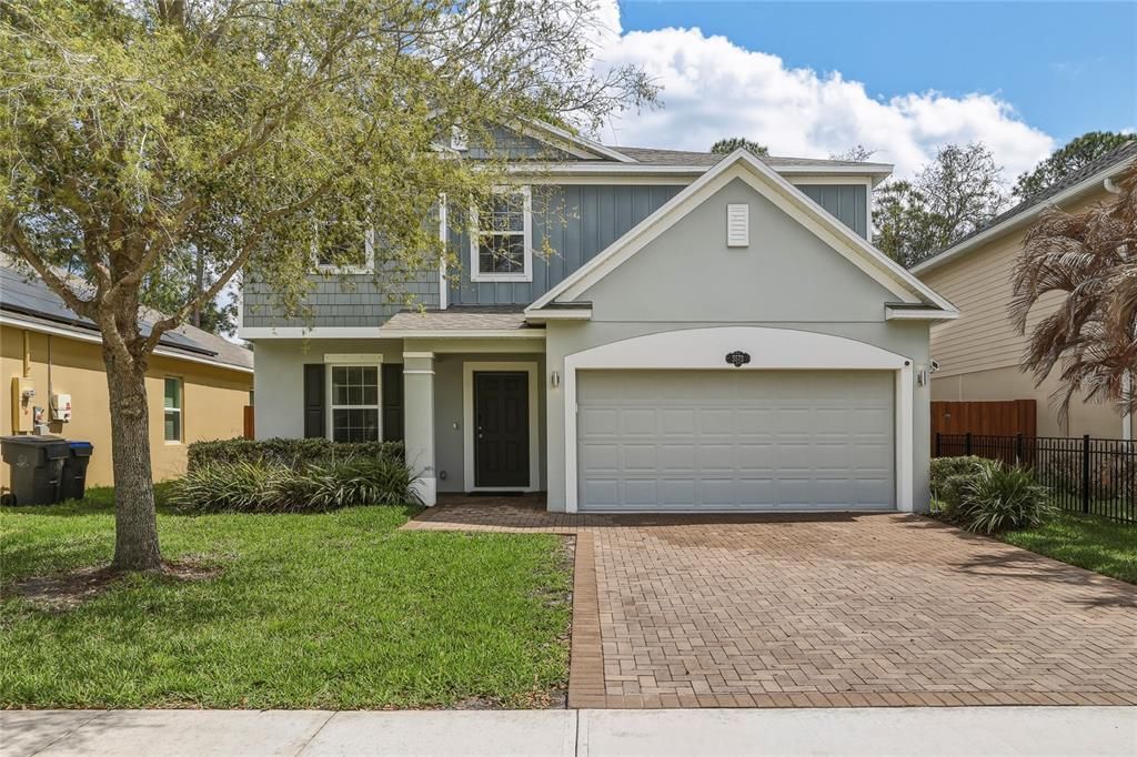 For Sale: $439,500 (3 beds, 2 baths, 2242 Square Feet)