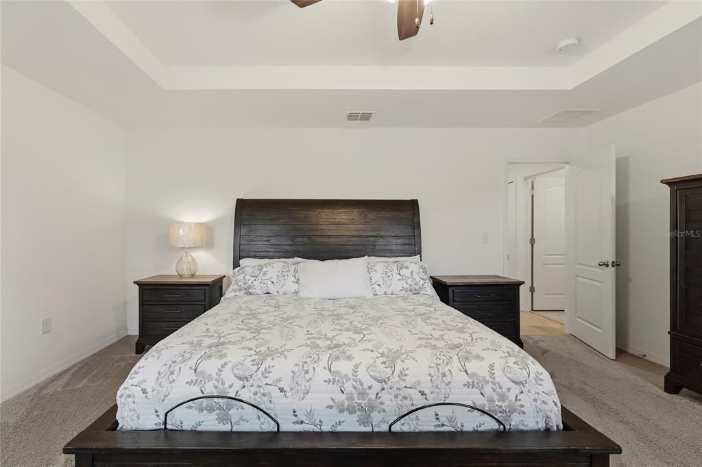 For Sale: $439,500 (3 beds, 2 baths, 2242 Square Feet)