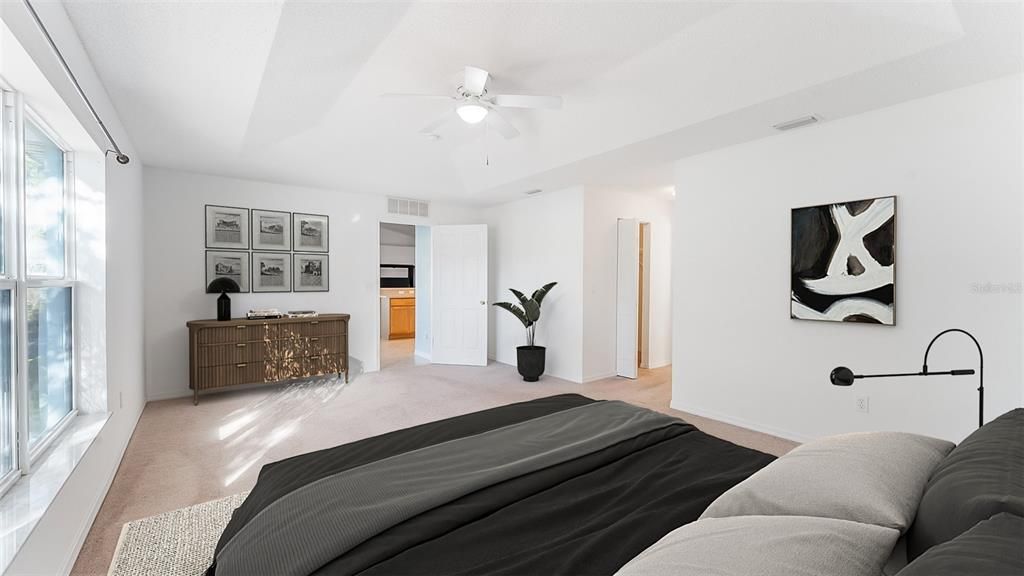 En Venta: $339,900 (4 camas, 2 baños, 2439 Pies cuadrados)