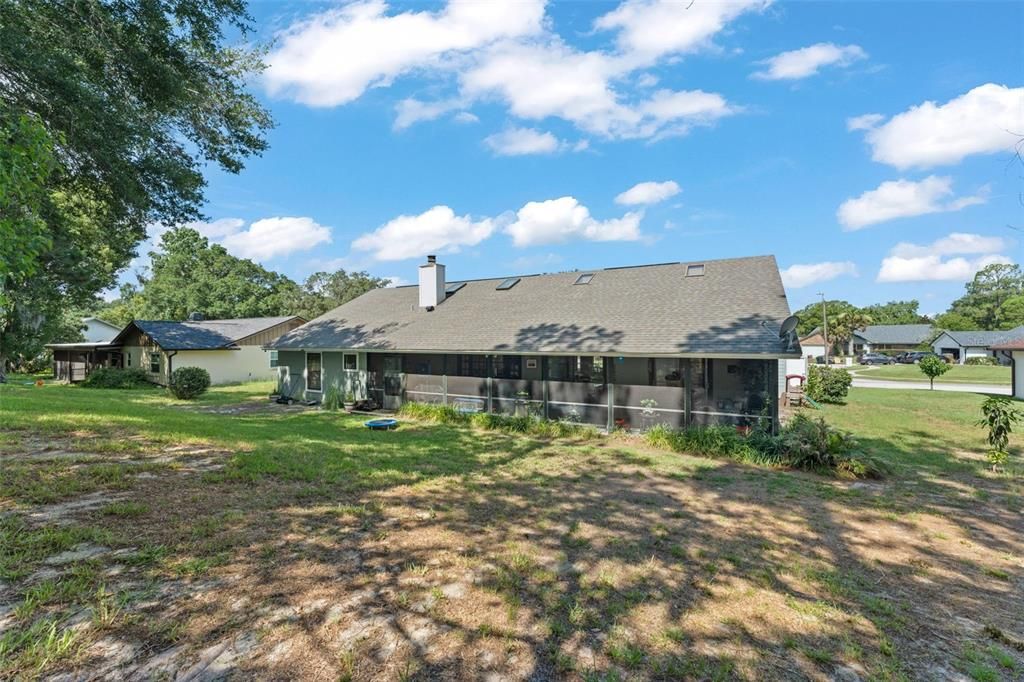 На продажу: $499,000 (4 спален, 2 ванн, 1971 Квадратных фут)